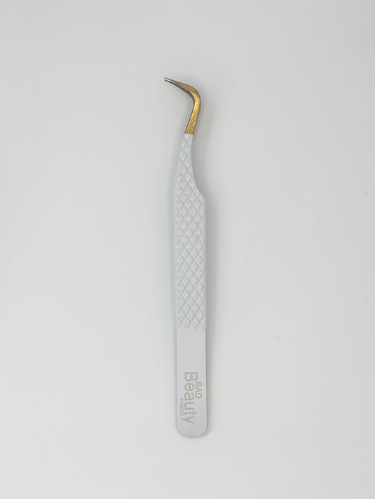She’s Hooked- J CURVED TWEEZER w/ FIBER